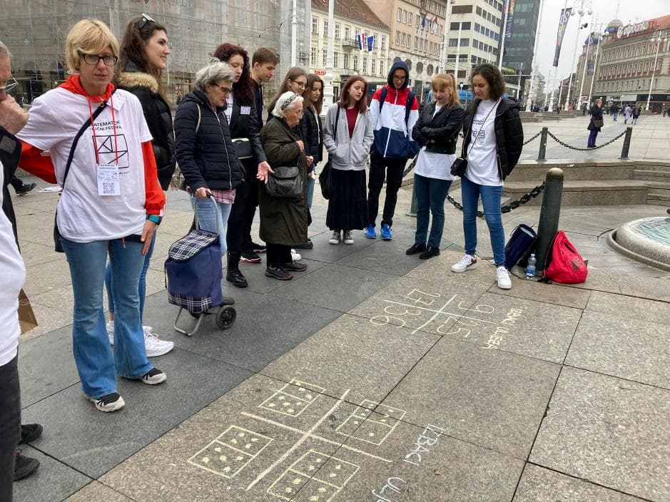 European Mathematical Society Newsletter Contribution Hmd